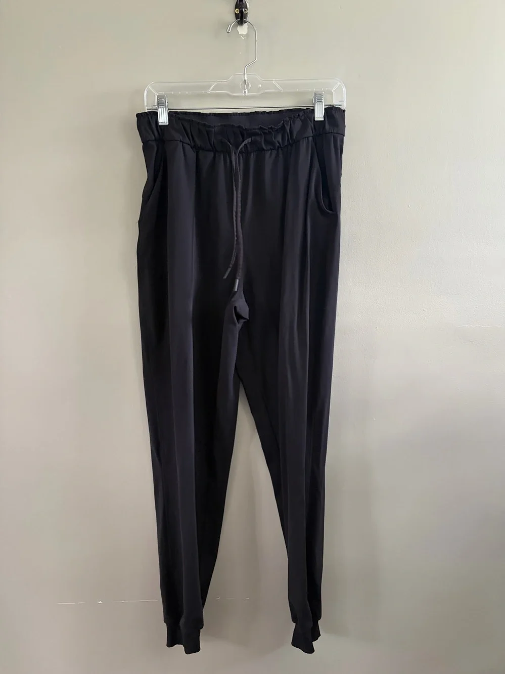 Lululemon Keep Moving Jogger Black‎ Women's Size 8